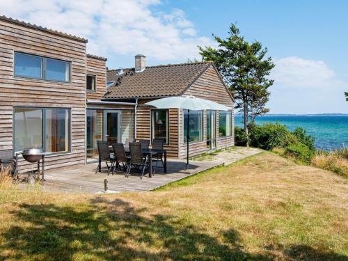 B&B Ebeltoft - Holiday home Ebeltoft CLXVI - Bed and Breakfast Ebeltoft