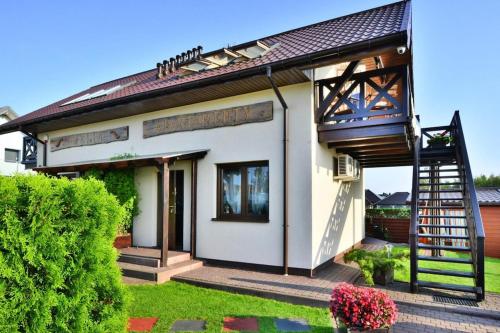Apartment in Siano ty near Sandy Beach - Location saisonnière - Sianożęty