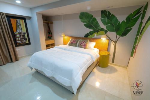 1 queen bed, 1 twin bed