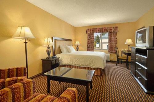 Ramada by Wyndham Surrey/Langley, Суррей (фото 7)