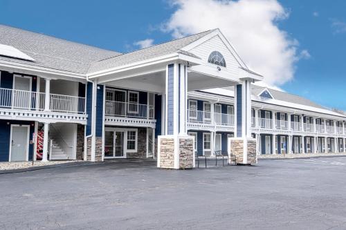 Hilltop Inn And Suites, Near Foxwoods Casino