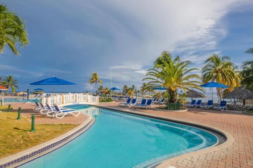 Kolam renang, Holiday Inn Resort Montego Bay All Inclusive in Montego Bay