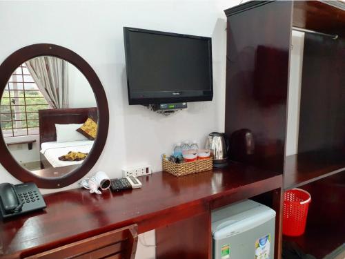 4 twin beds