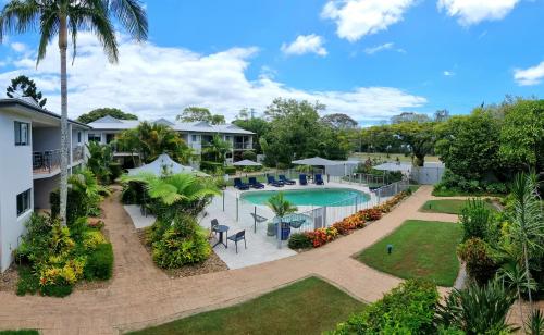 Noosa River Retreat Apartments - Perfect for Couples & Business Travel