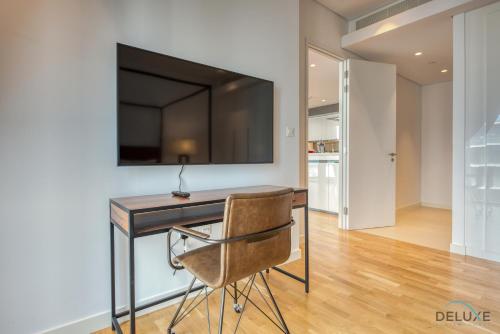 Extraordinary 1BR in Bluewaters 5 JBR by Deluxe Holiday Homes