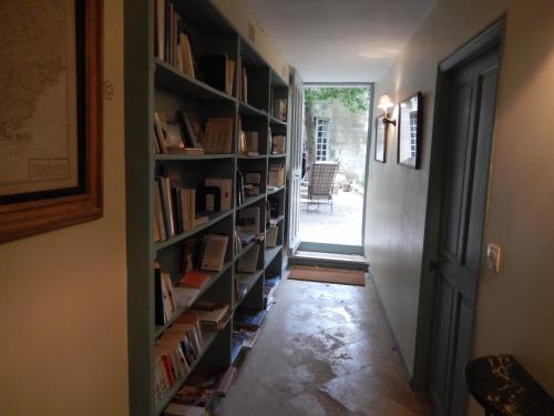 Face au Palais – Avignon, UT