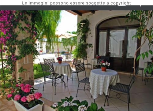  Room in BB - Spacious double room in ancient Masseria near the sea in a quiet olive trees in Ostuni