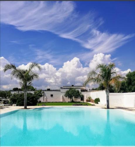 Room in BB - Spacious quadruple room in ancient Masseria near the sea in a quiet olive trees chambre d'hôte Torre Canne