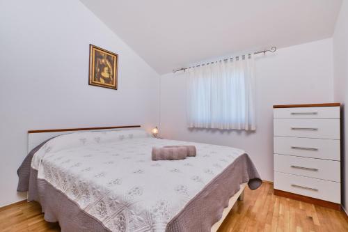 Beautiful Apartments Ksenija - image 13