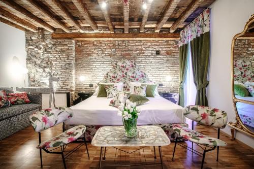 Vitrum - Como Luxury Suites, Como