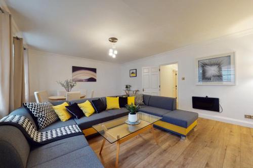 Park Lane Apartments - Clarges Street photo 3