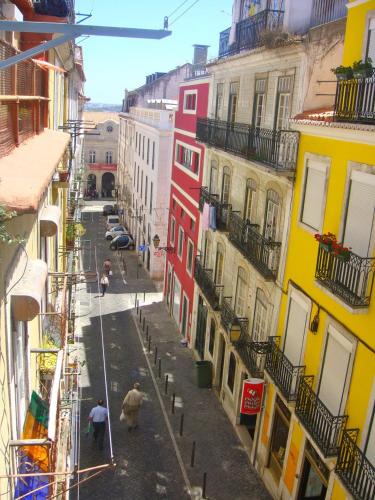 Lisbon Core Apartments In Bairro Alto Chiado - image 13