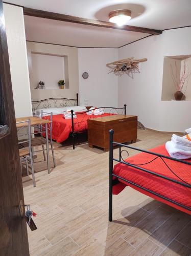 Triple Room with Private Bathroom