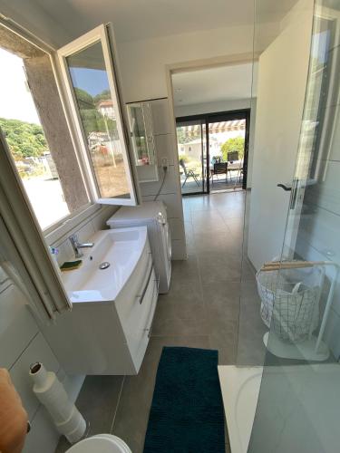 Maison Alata Proche Ajaccio Au Coeur Du Village - Alata