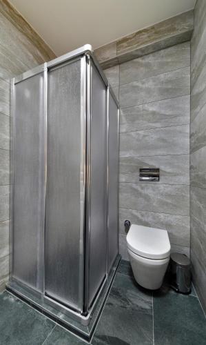 Nish Suites Atasehir - image 4