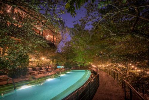 Peldbaseins, Rio Perdido Hotel & Thermal River in Bagaces