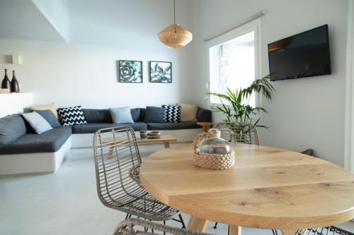 Two-Bedroom Villa with Shared Pool and Sea View room in Nimbus My Aktis