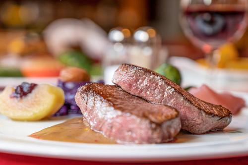 Ēdiens un dzērieni, Hotel-Restaurant Drei Tannen in Nīdervalde