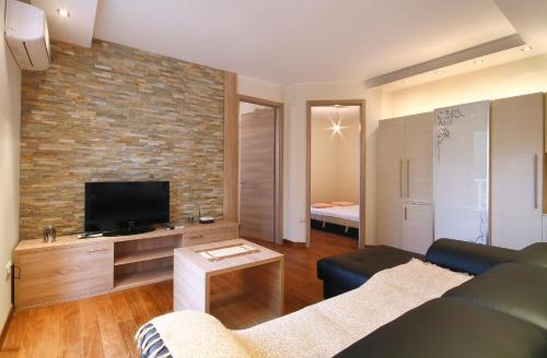 Apartments Dangubic - image 6