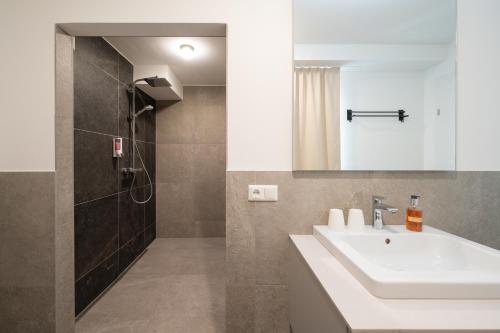 Hotel Garni Sonne - image 12