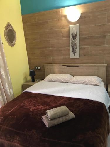 G M 2 ROOMS KENTRO in the heart of the city