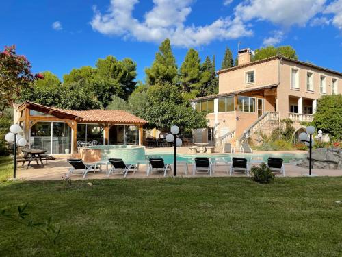 Les Herbes Folles gîte à louer La Pomme de Pin