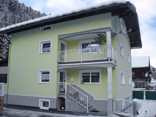  Apartment Dias by Interhome, Pension in Kappl