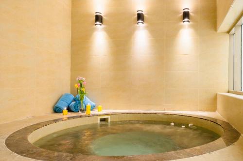 Spa, Crystal Plaza Al Majaz Hotel in Sharjah Waterfront