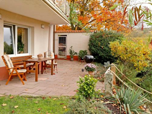 Apartment Am Weinberg by Interhome in Kallstadt