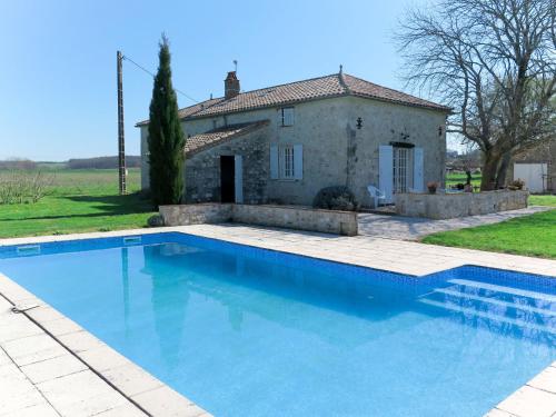 B&B Penne-d'Agenais - Holiday Home Bouvignou - PDG301 by Interhome - Bed and Breakfast Penne-d'Agenais