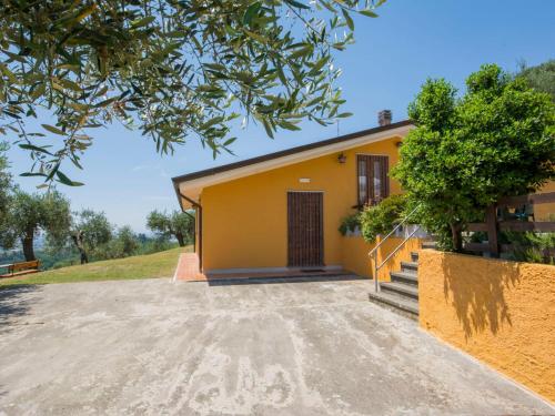  Holiday Home Le Bozzelle by Interhome in Corsanico-Bargecchia