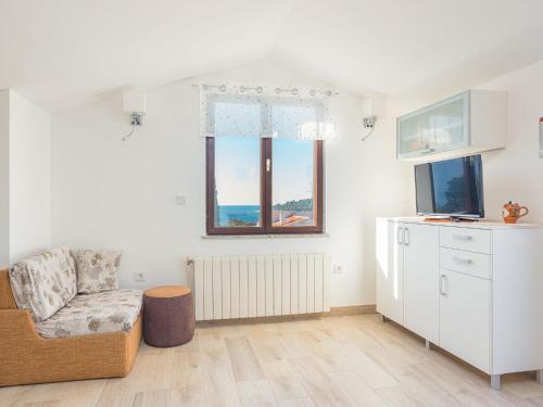 Apartment Bellevue-1 by Interhome