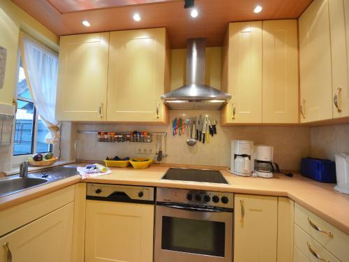 Holiday Home Strandflieder by Interhome in Gager / Rugen