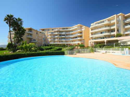 Apartment Le Grand Large by Interhome - Juan-les-Pins