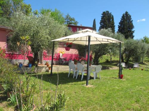 Holiday Home Podere Conte Francesco-Carla by Interhome in Чертальдо