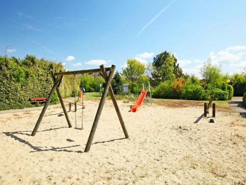 Holiday Home Duinhuis 131 by Interhome in Bredene