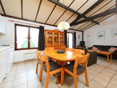 Holiday Home Duinhuis 131 by Interhome in Bredene