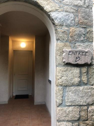 vhod, A Funtana deux chambres, vue mer, piscine et tennis in Bartaccia