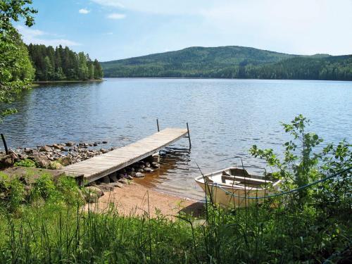 Holiday Home Borrsjon by Interhome in Grasmark