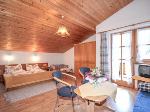  Apartment Quadratsch by Interhome in Pians