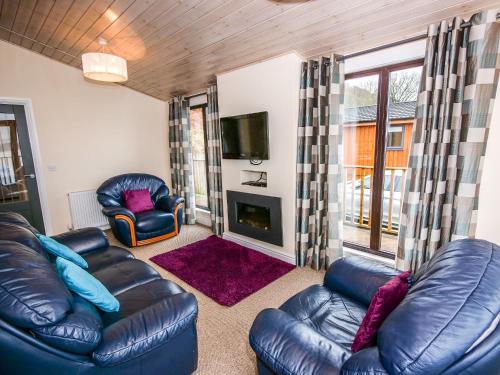 Chalet Loch Leven Lodge by Interhome