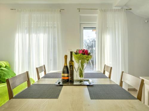Holiday Home Dario by Interhome in โนวีกราด
