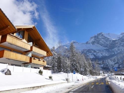  Apartment Verena by Interhome, Unterkunft in Kandersteg