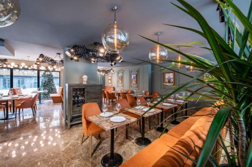 레스토랑, Bristol Hotel and Spa Bakuriani in 바쿠리아니