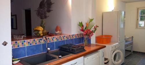 VILLA LE BORD BLEU in Le Moule