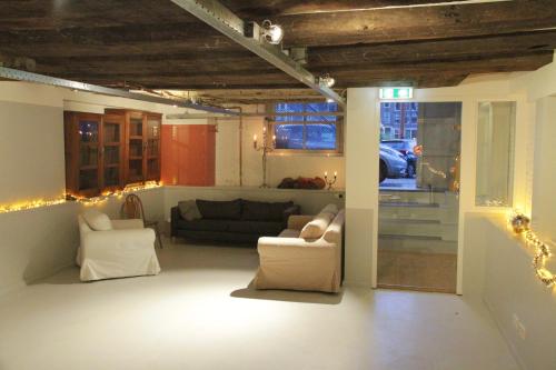 Top-notch space along canal in historic centre, Amsterdam (photo 5)