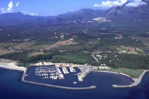Corse, Appartement avec Piscine en bord de mer