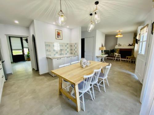 Létesítmények, Gite des Platanes in Gramazie