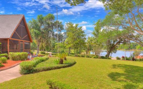Cabin On The Lake - 전망
