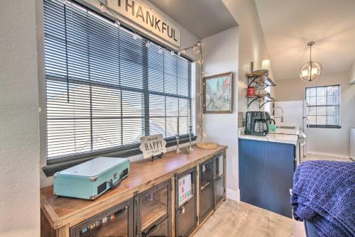 Cozy Branson Getaway Less Than 1 Mi to Silver Dollar City! in Branson, USA